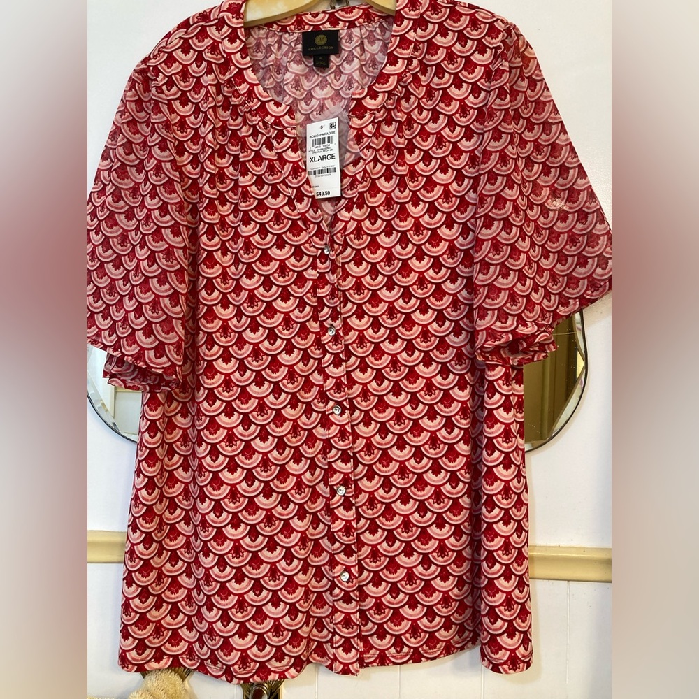 NWT pink patterned blouse, 3/4 sleeves, rhinestone buttons, XL